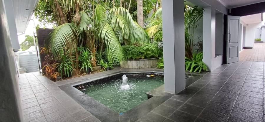 5 Bedroom Property for Sale in Nahoon Valley Park Eastern Cape